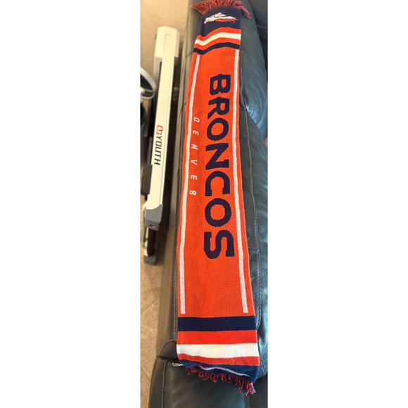 Denver Broncos NFL Football Neck Scarf Orange Blue Fringed Soft Knit Unisex - Picture 2 of 6